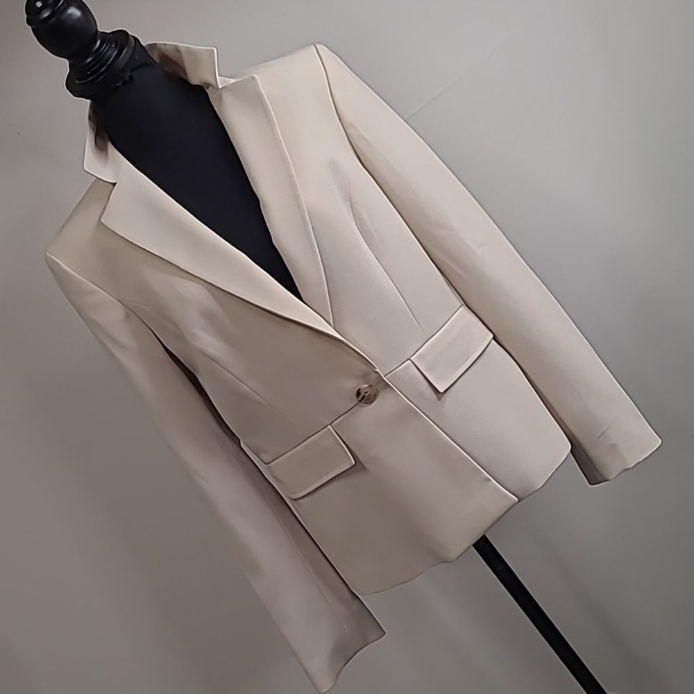 Jones New  York Collection sz 10 suit jacket/ blazer